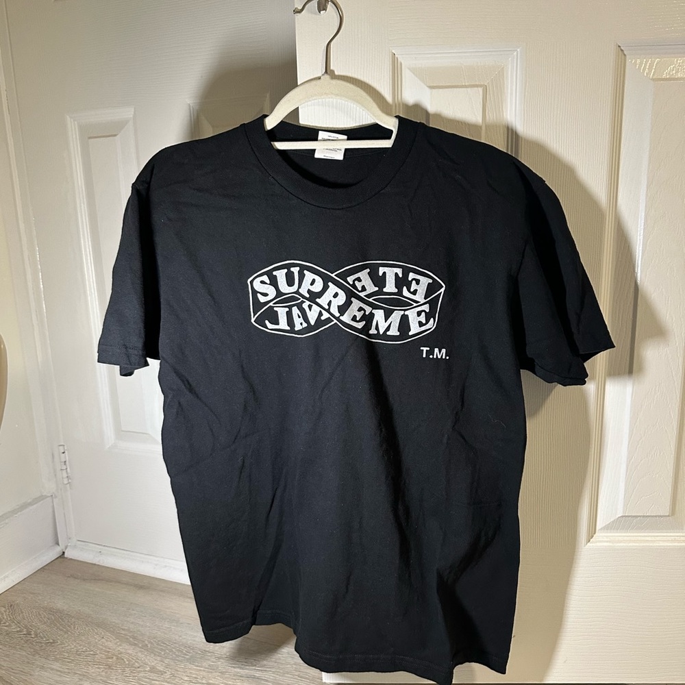 Supreme t shirt black